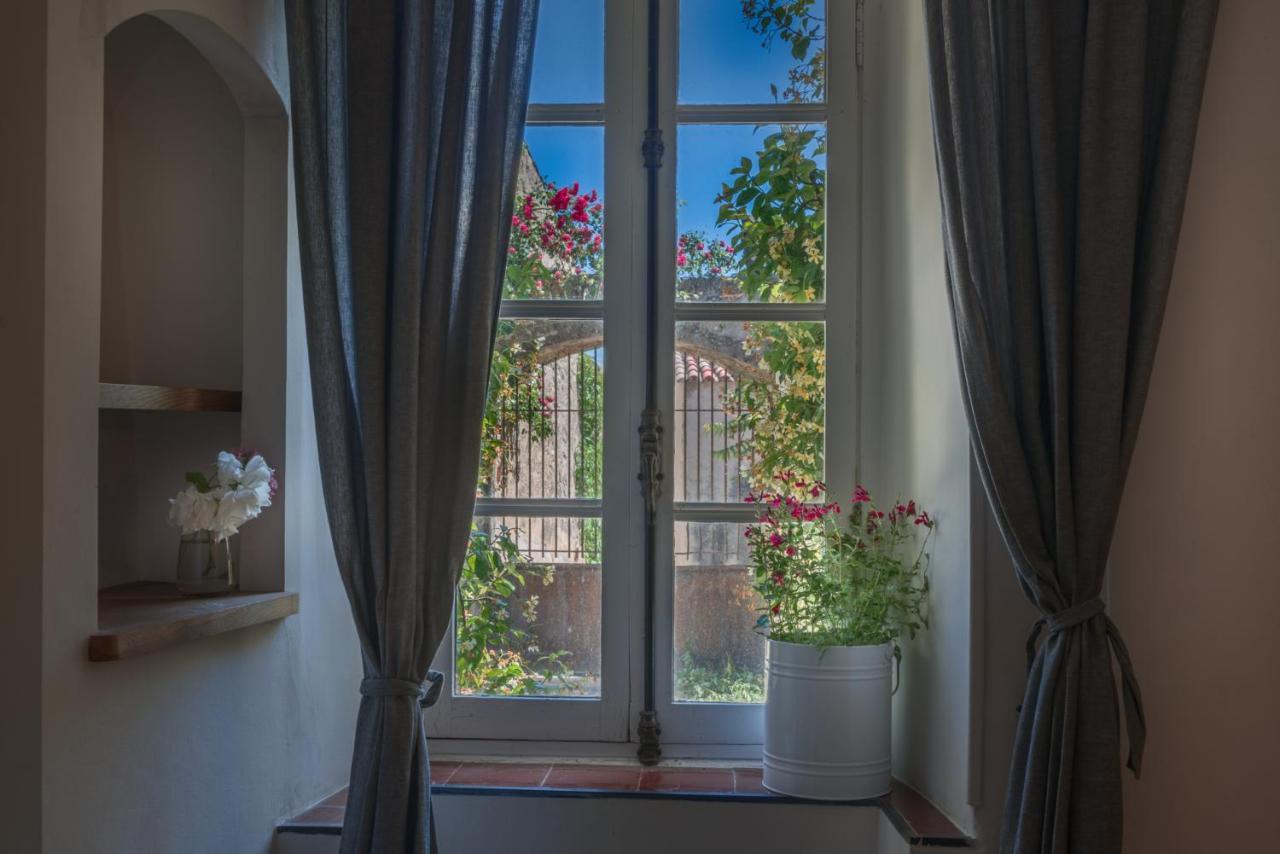Maison Lou Roucas Cabrieres-d'Aigues ภายนอก รูปภาพ
