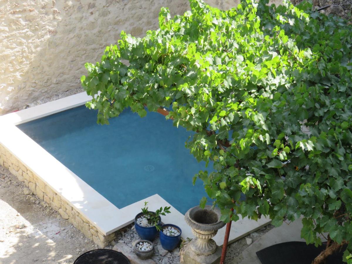 Maison Lou Roucas Cabrieres-d'Aigues ภายนอก รูปภาพ