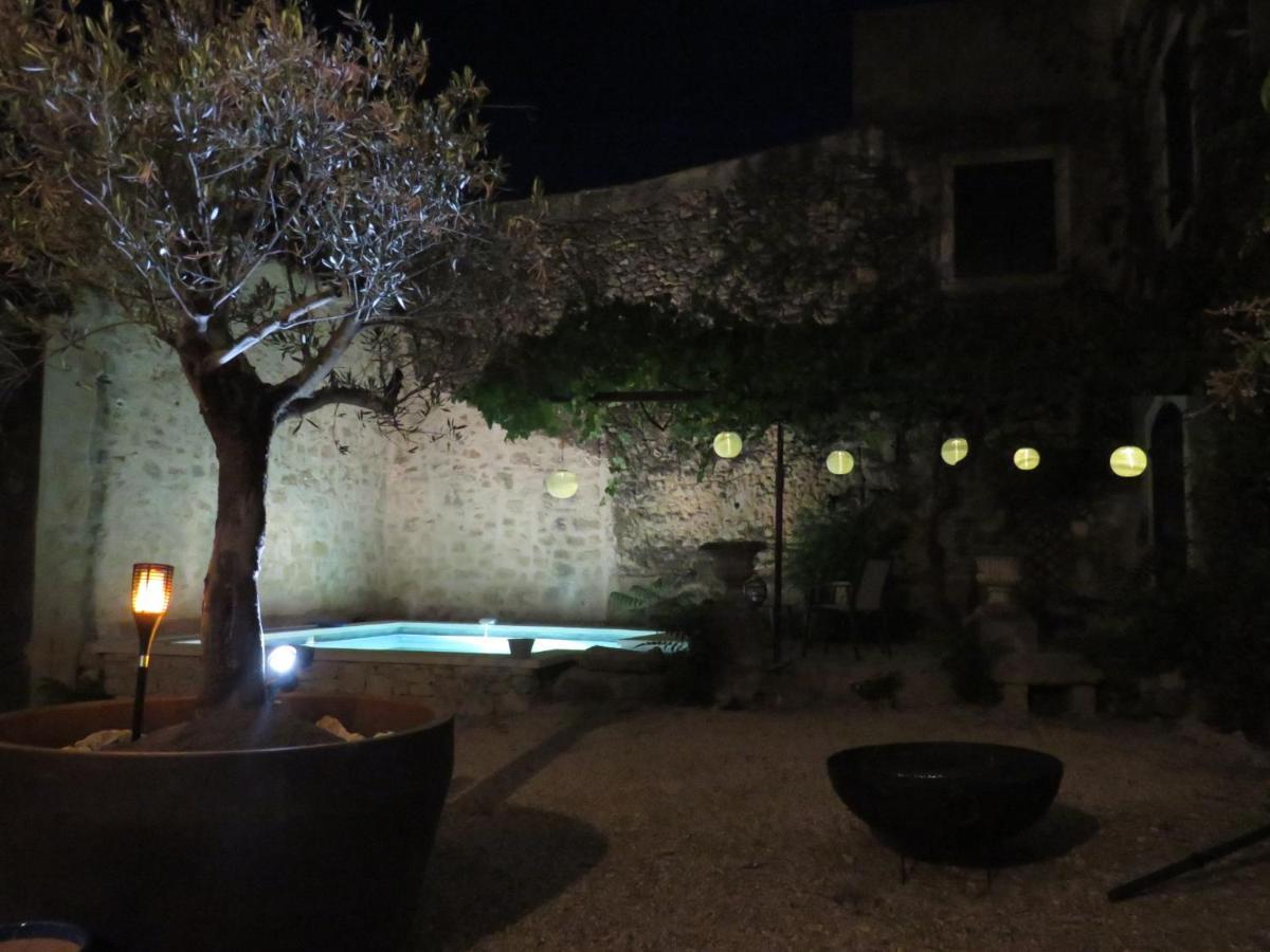 Maison Lou Roucas Cabrieres-d'Aigues ภายนอก รูปภาพ
